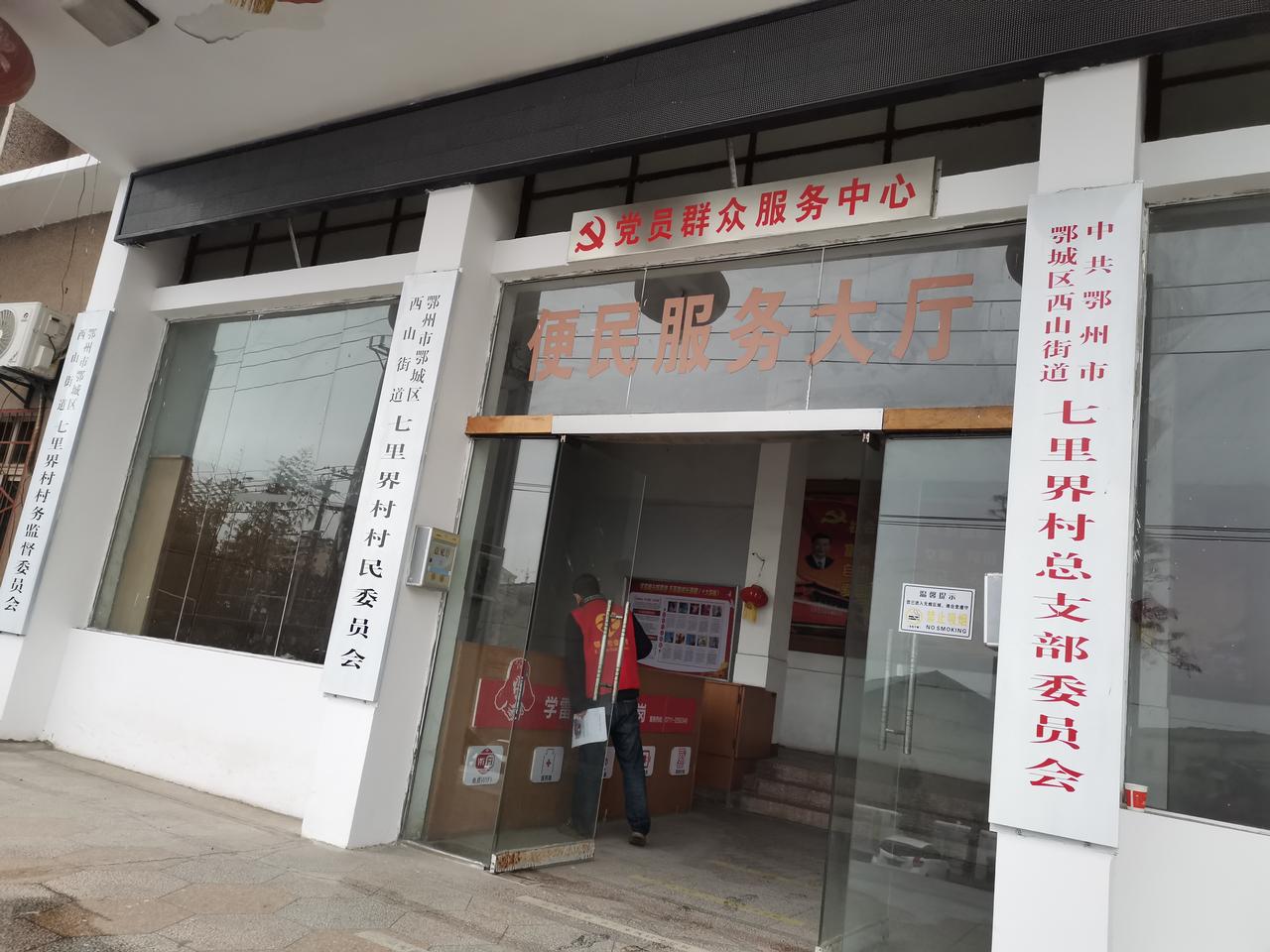 正常人一般每天睡几个小时：1岁要睡20小时2岁要睡14个小时3岁要睡12个