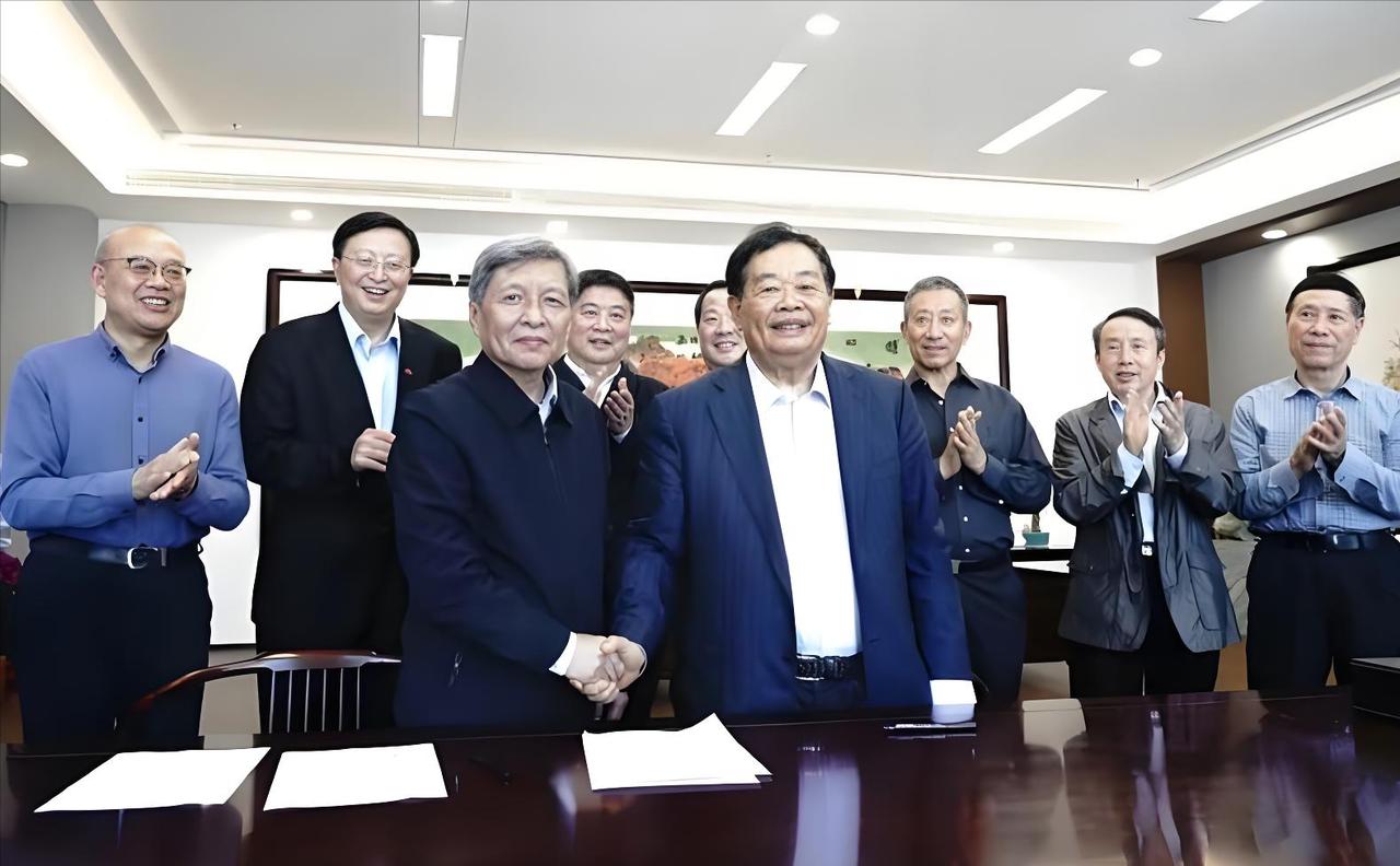 “学校各院系要逐步实现自负盈亏，自己养活自己”，这是曹德旺对福耀科技大学提出的要
