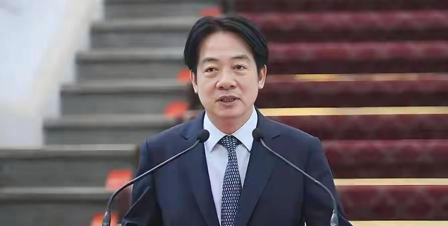 国庆前夕，解放军各型舰机在台岛周边高频巡航，战备拉满随时可果断出手！国庆节前