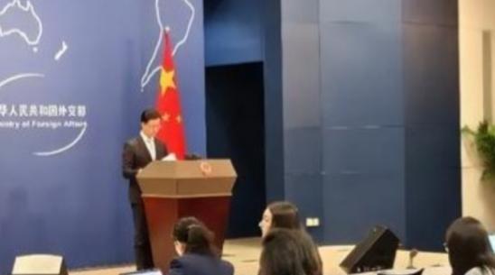 中国外交部这次直接“掀了桌子”？发言人郭嘉昆罕见地抛出六个字：“血债必须偿还”；