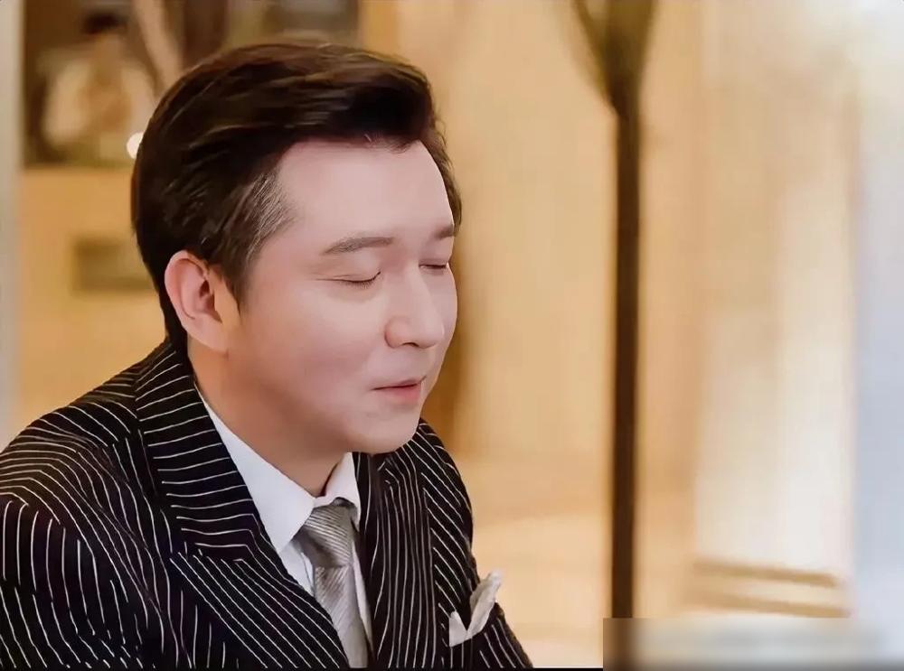 央视播的年代剧《我的山与海》刚结局，拍得没瞎吹。谭松韵演的方婉之，从底层打工