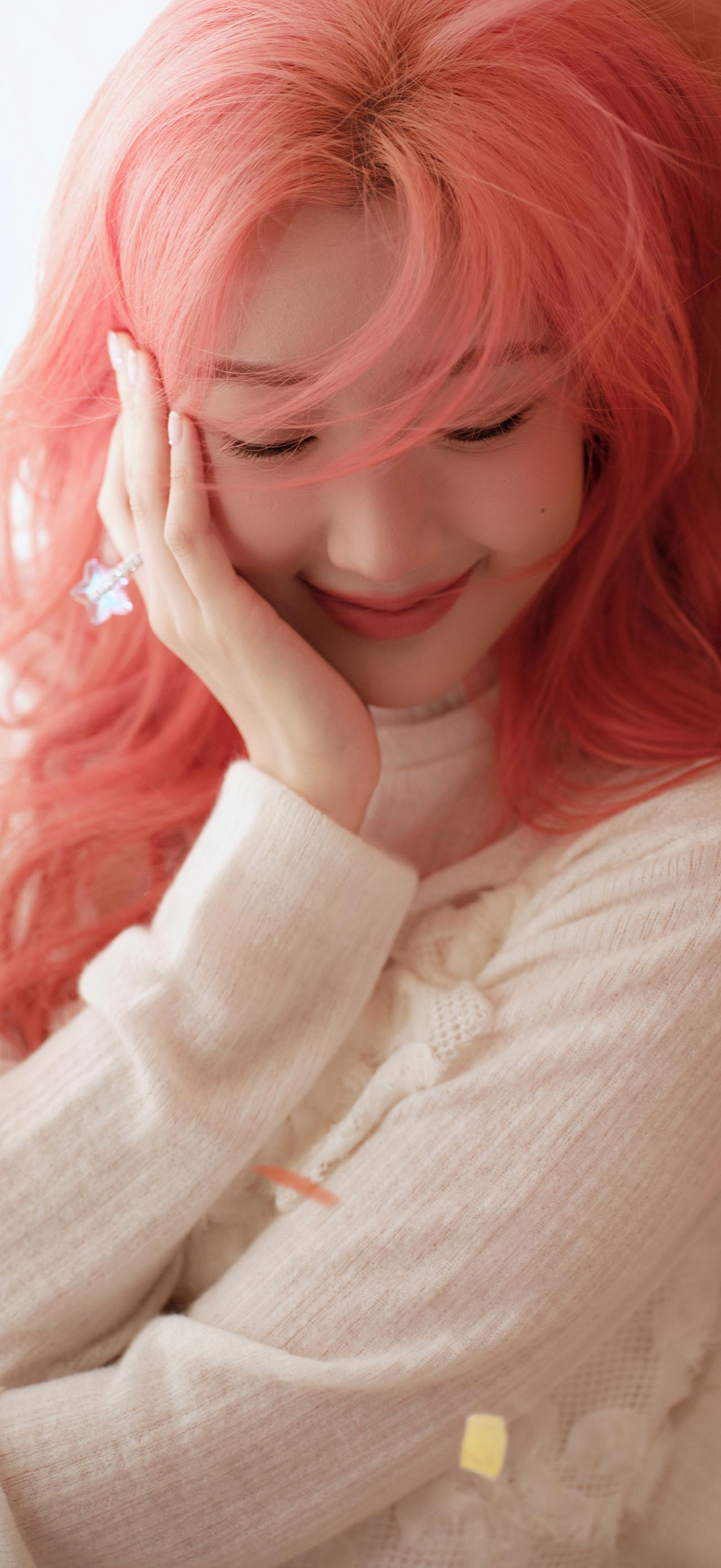 美女壁纸-第5971期-毛晓彤