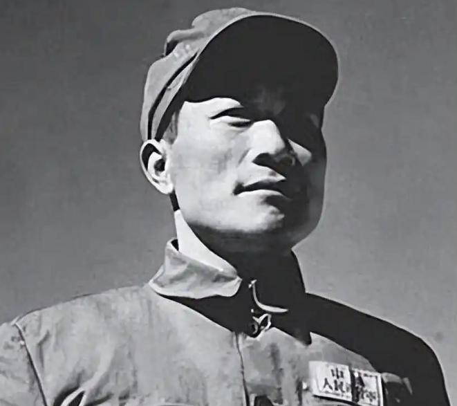 1950年，解放西藏任务无人敢接，刘伯承给36岁军长一个特权：二野14个师你随便