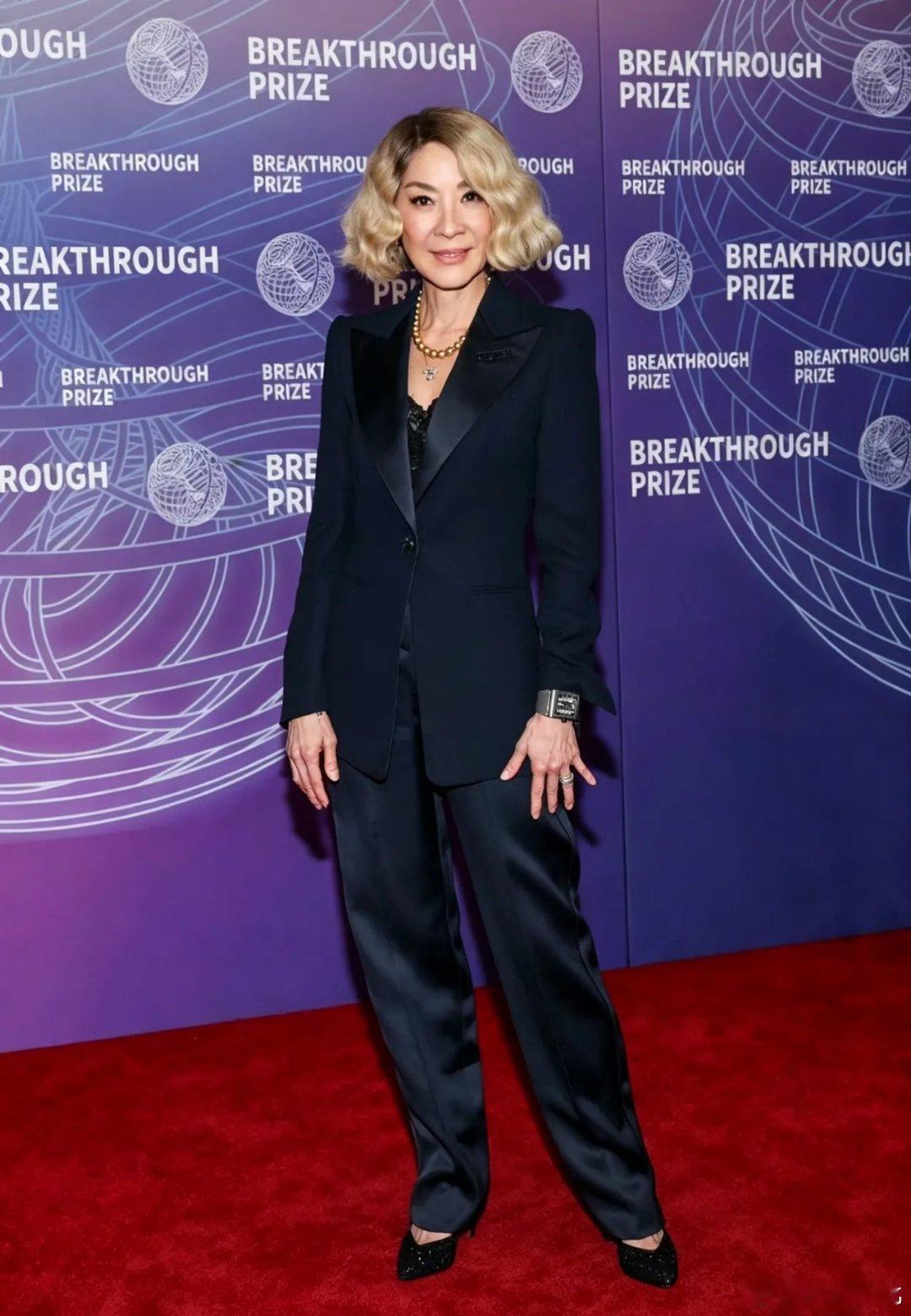 出席科学突破奖的华人名流！邓文迪，谷爱凌还有杨紫琼，周受资都到了。科学突破奖，每