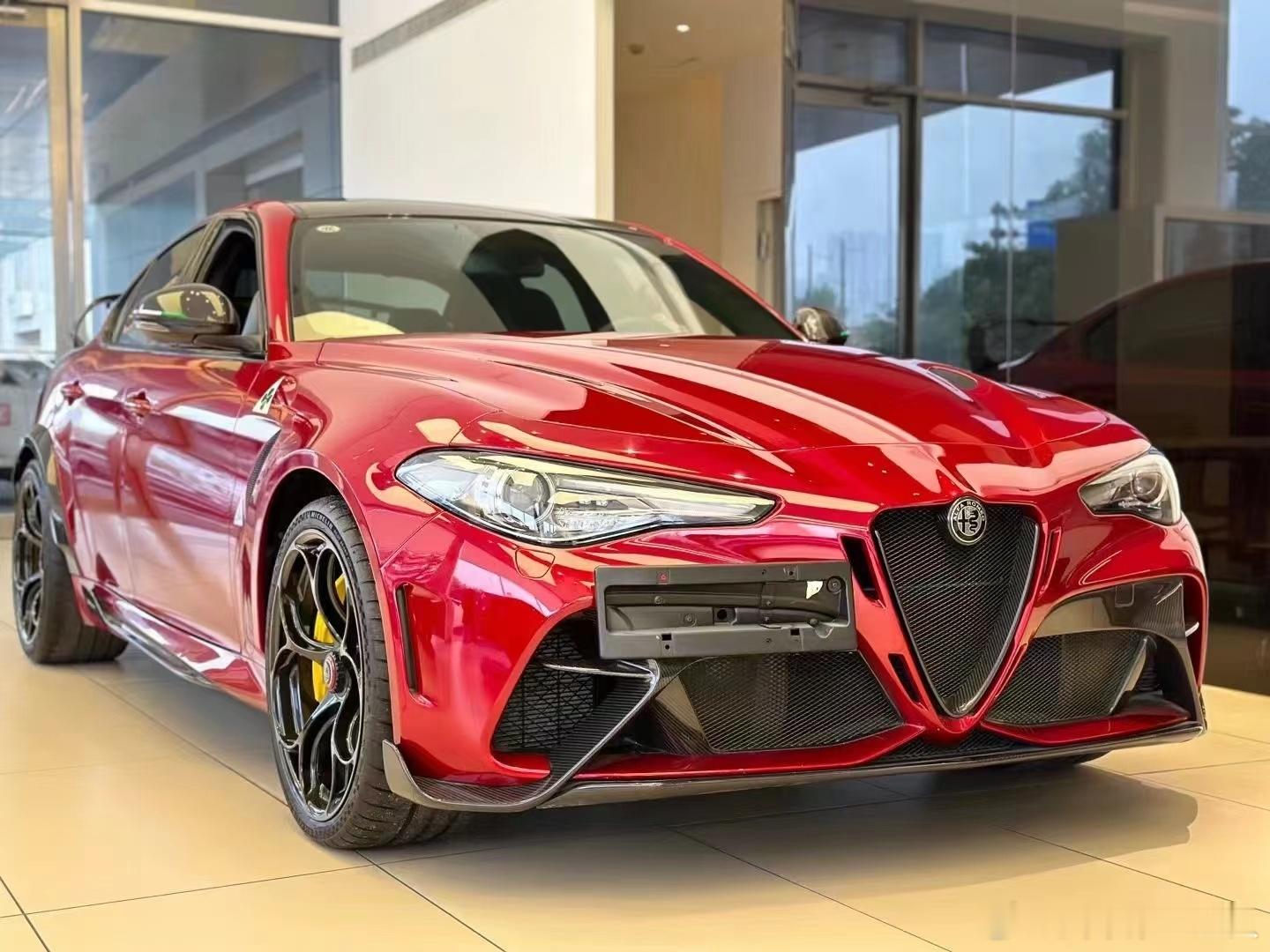 AlfaRomeoGiulia-GTA/M全球限量版，国内仅发售40部，全世