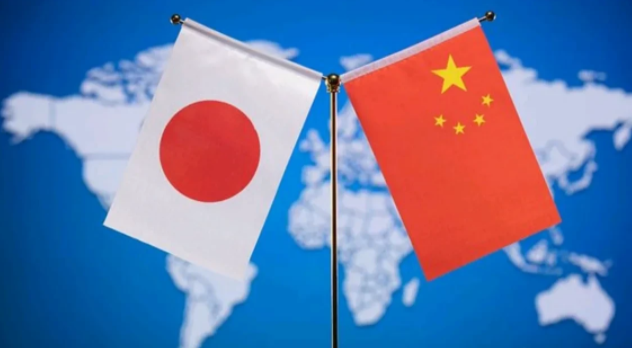 日本对中俄联合声明提出抗议！在中俄发表联合声明之后，5月9日，日本官房长官林芳