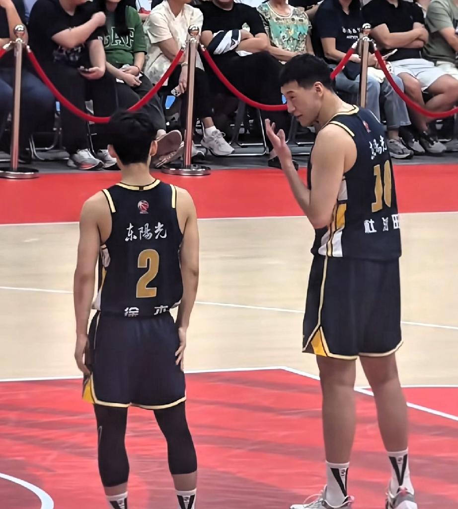 杜润旺宁可放弃高薪也要去南京同曦，为什么？想必是如下三个原因。第一：杜锋离职了，