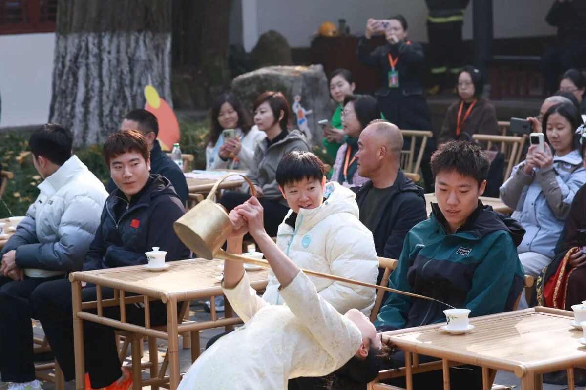 这个头发剪的也太可爱了吧