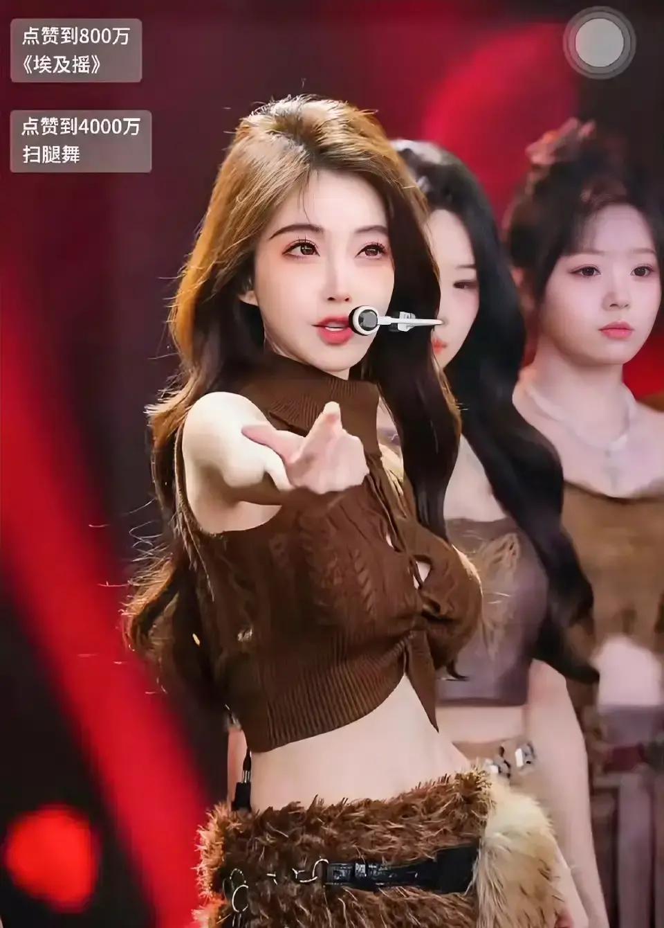 冯提莫消失一年，不是退圈，是在手术台上跟转移的癌细胞“死磕”？她复出时扯领