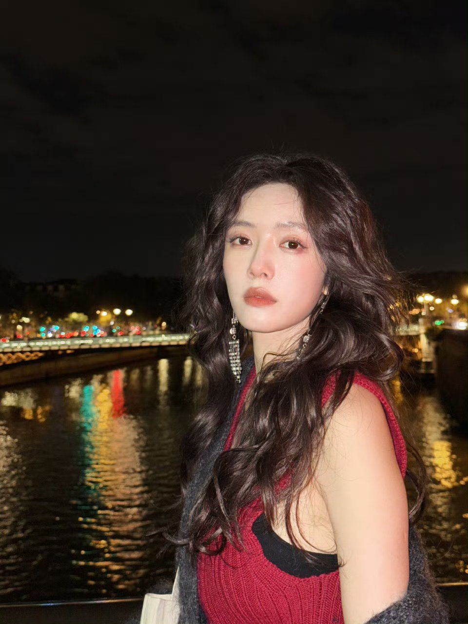 蔡文静～～蔡文静蔡文静自拍像朋友圈一样随性​​​