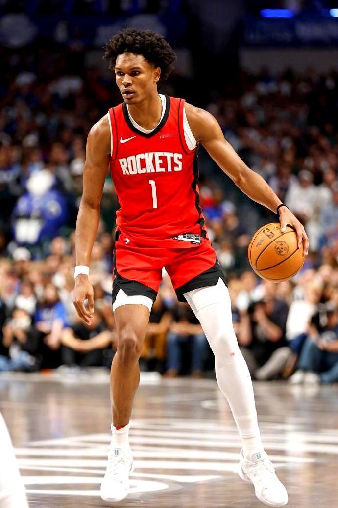 开局被打了个24-0，一度落后21分，这球还能赢？就在菲尼克斯，火箭队做