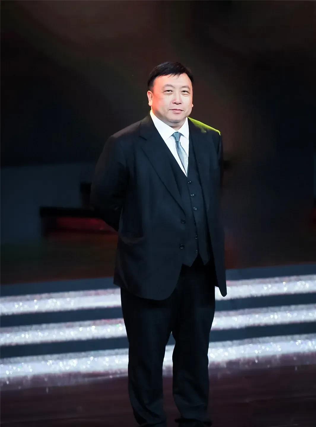 王晶有很多部电影都是不想用张敏的，但是用了张敏之后，他发现也不差。张敏的那个类