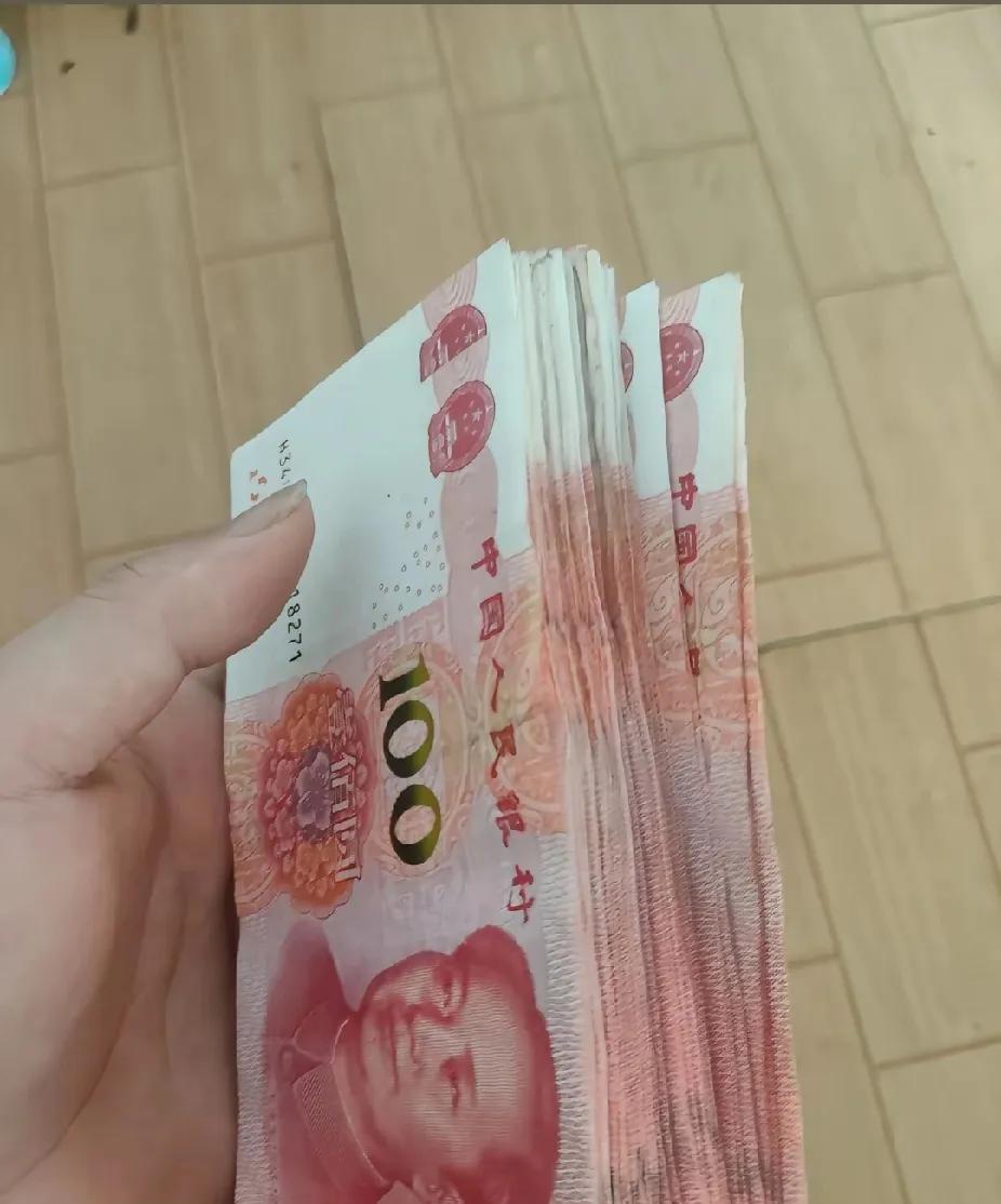 婆婆让我失去了最后的骄傲放暑假了我想出去找个工作，我跟婆婆商量让她帮我看一下孩