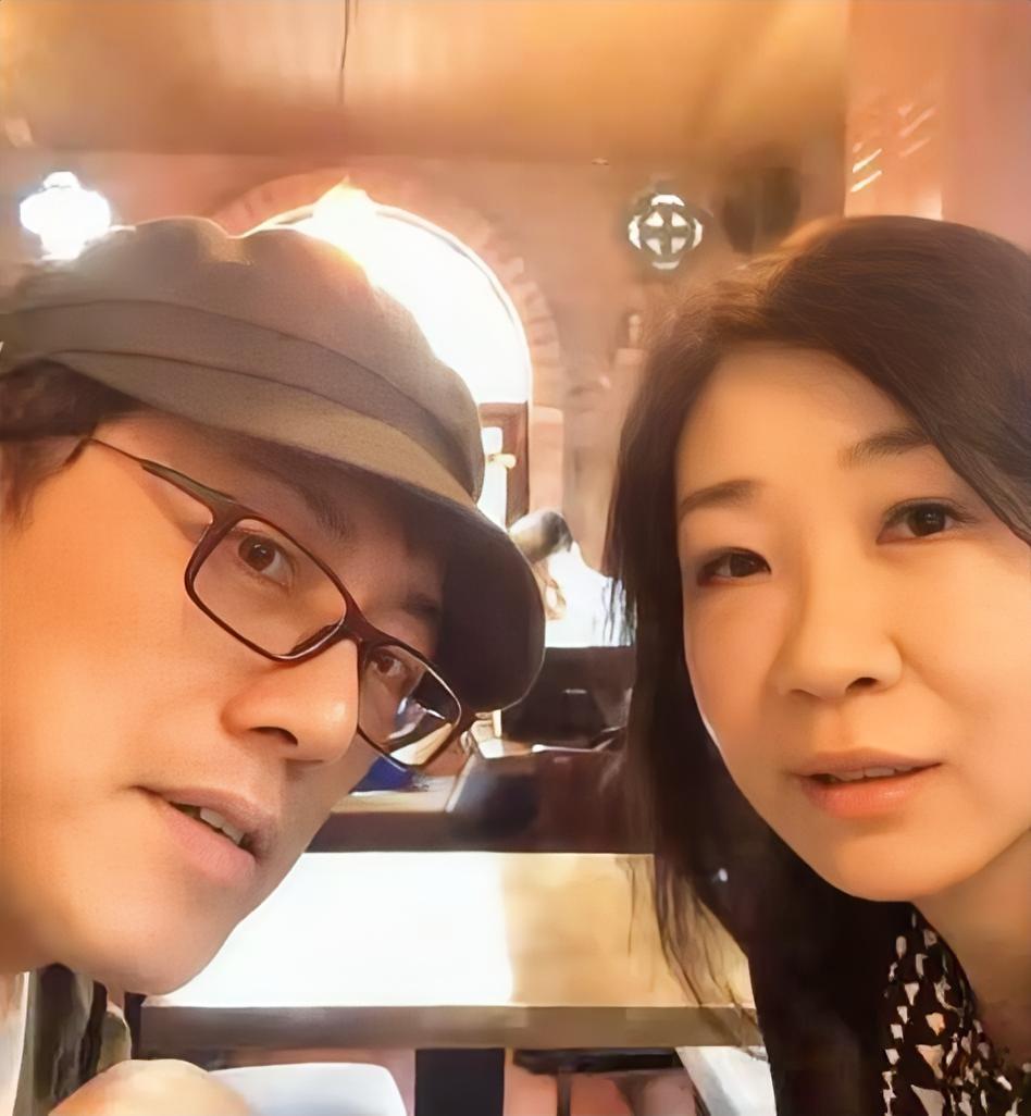 张宇和十一郎这事，真是完美解释了：人在家中坐，锅从天上来。人家两口子，从