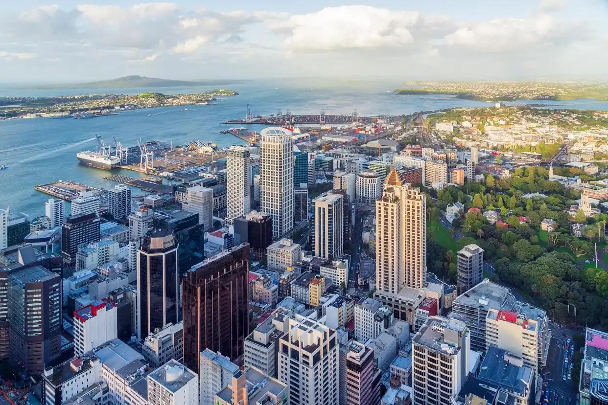 2026售房增值税新规：满2年免征，不足2年税率直降为3%