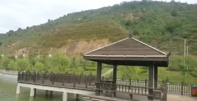 满天的花满天的云简谱_满天的花满天飞云简谱