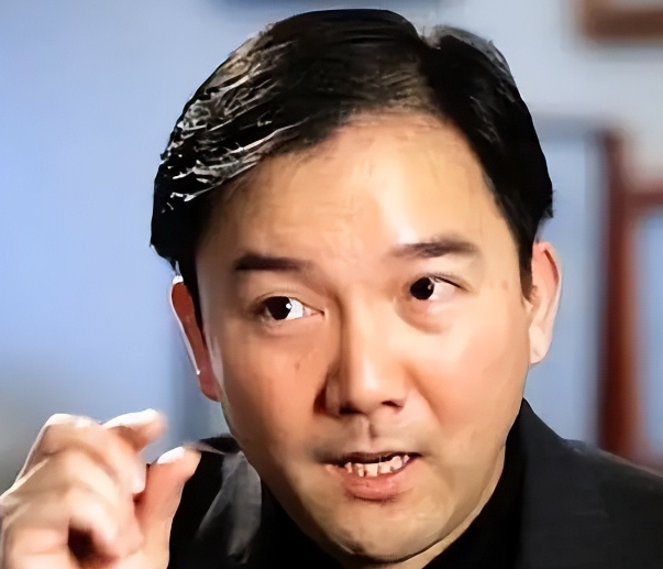 从不向中国出售!每天赚1400万美元,印钞机都没他快!
