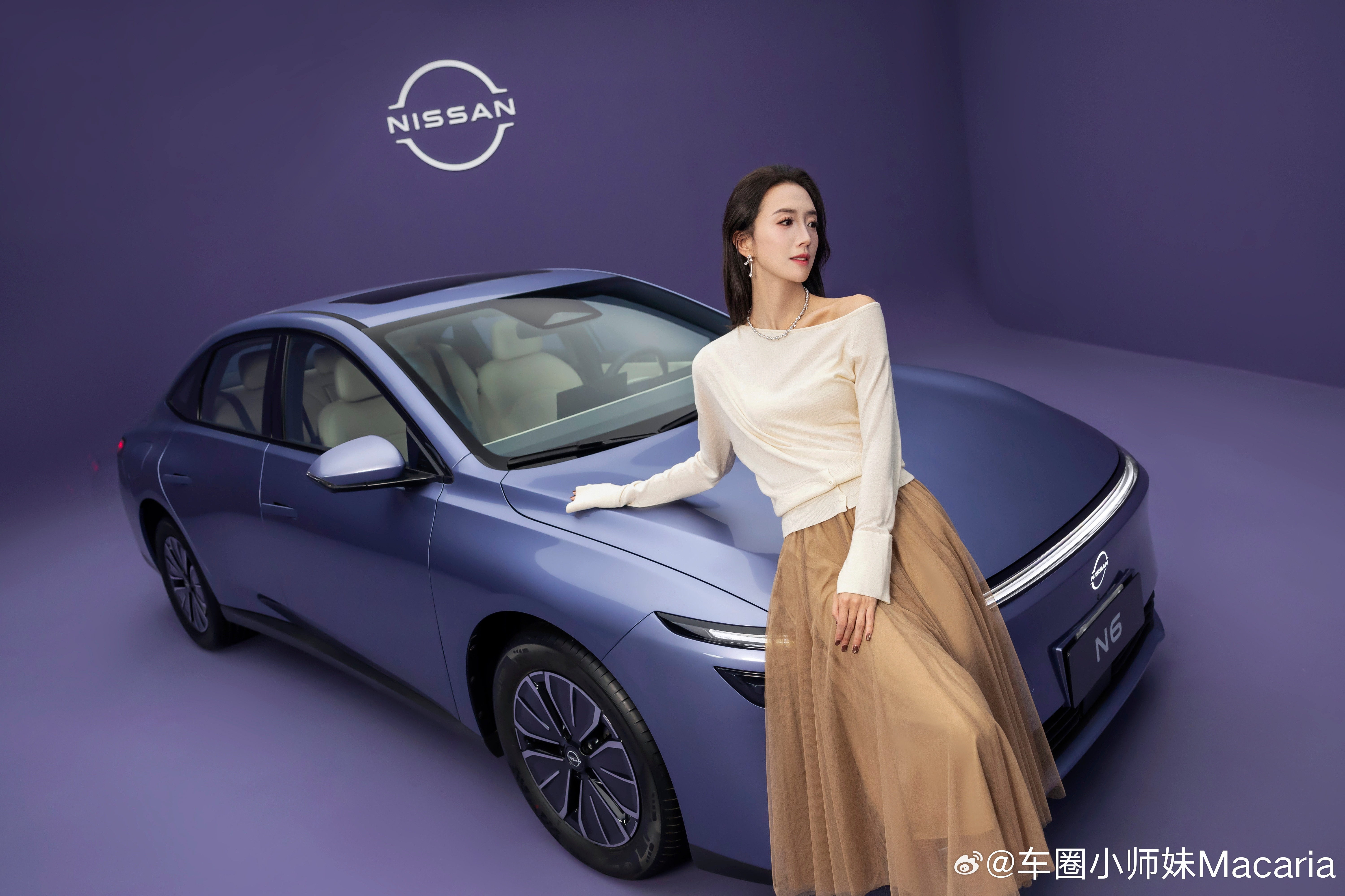 分享一组东风日产N6的美图呀~N6的颜值和时尚度，我觉得是这个级别比较少的，所以