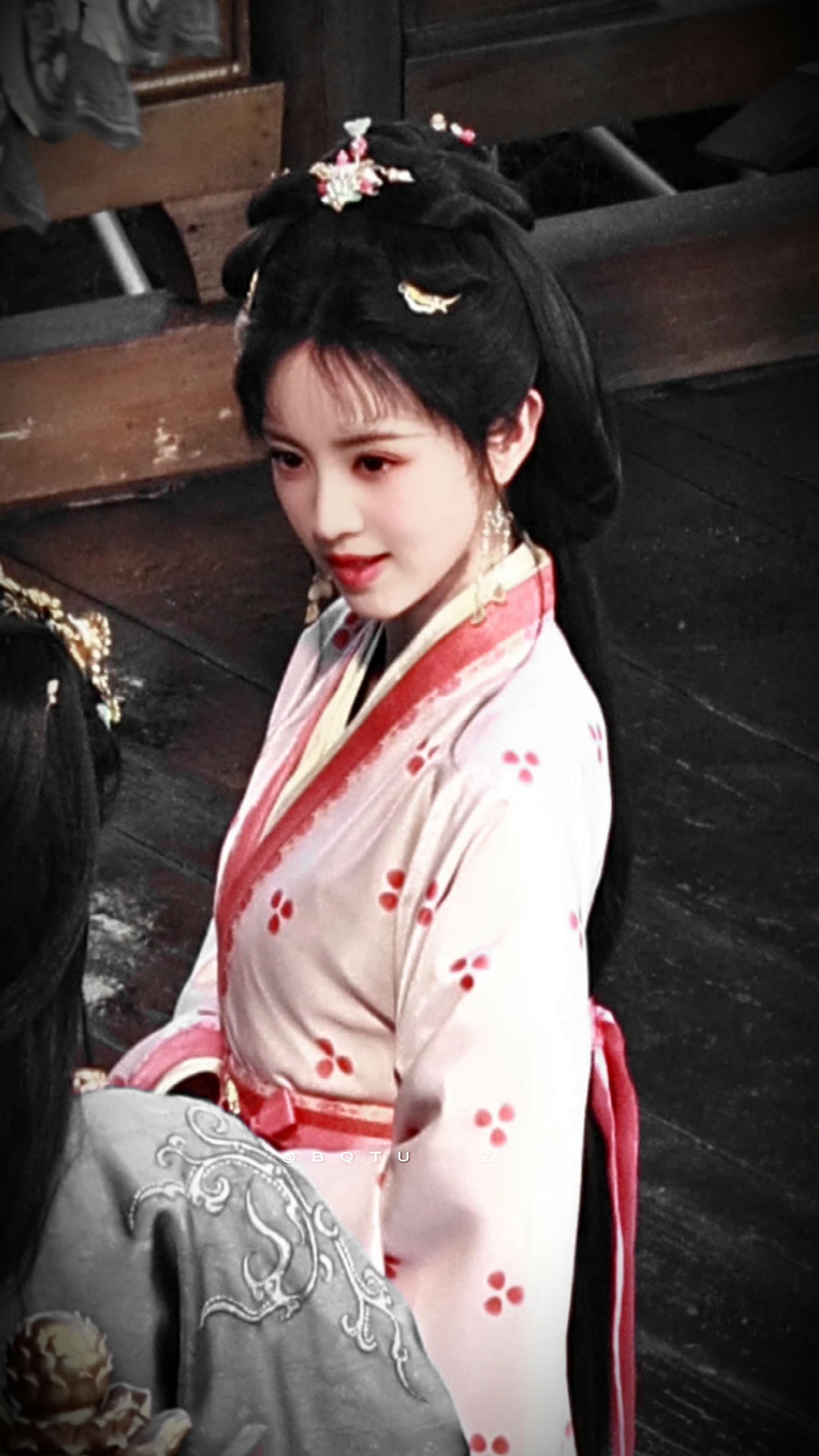 田曦薇恶女你知道这个田曦薇有多带感吗