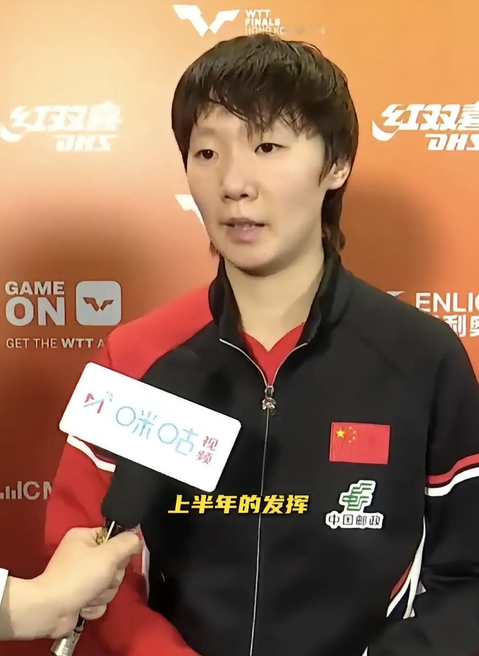 王曼昱2025年的收获与遗憾！2025年，作为国乒绝对主力的王曼昱有收获，亦有遗