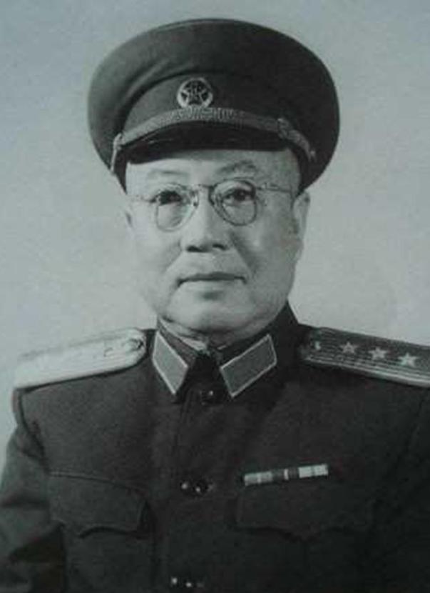 1946年，冀察政委刘道生发现，司令员郭天民缴获了一批物资，却没有上交，还瞒着聂