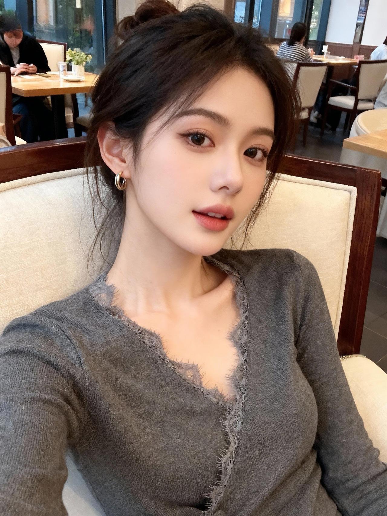 生命中最美的样子，不是被别人认可和喜欢，而是懂得自我欣赏。把自己活成一速光，自信