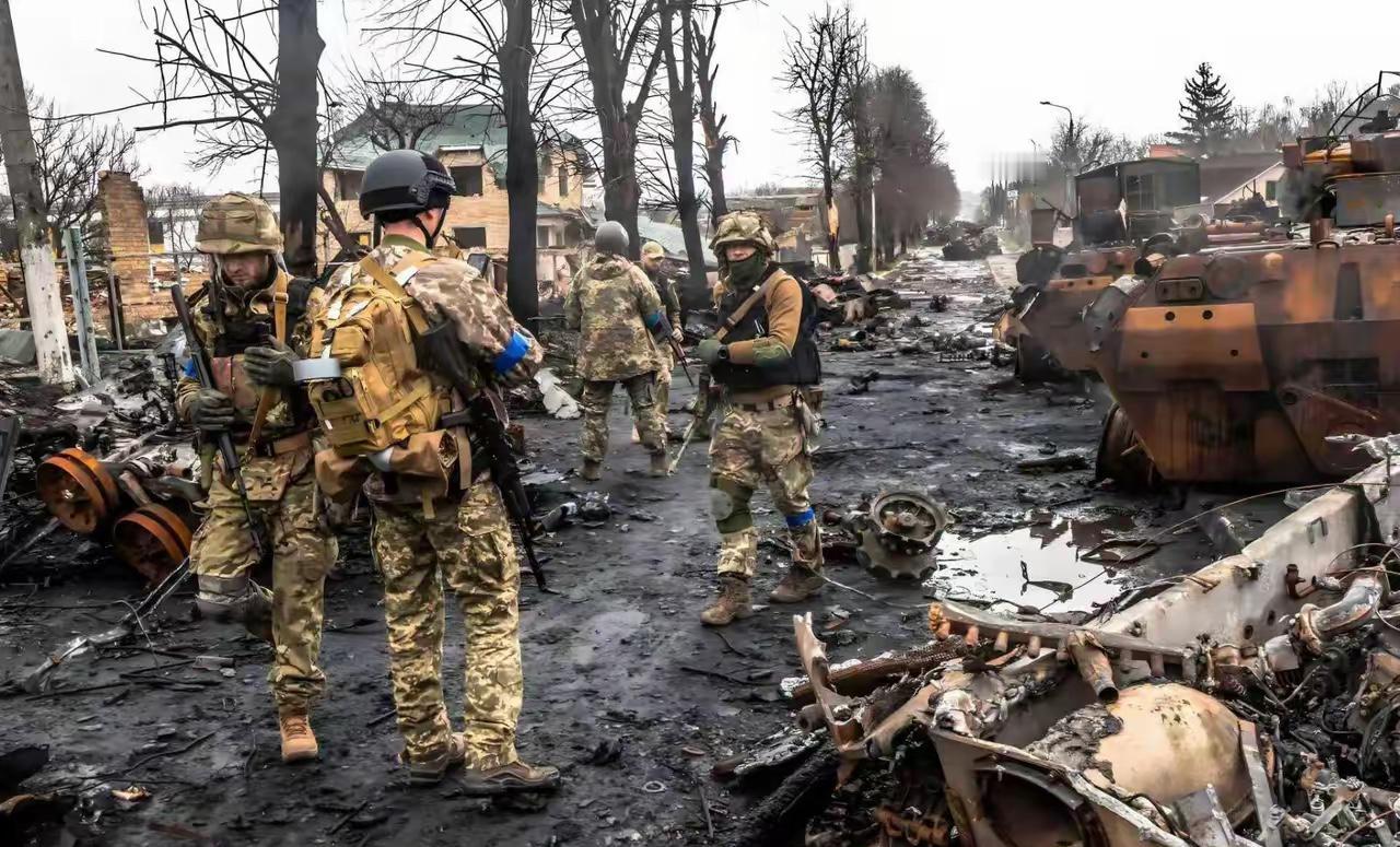 俄罗斯本来有机会拿下乌克兰，但迟迟没有攻克的真正原因，正好印证了毛主席的一句预言