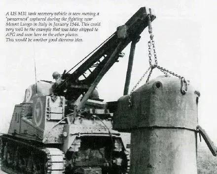 在东线战场上，德军还造了一批机动式机枪碉堡，用来在阵地上填线，整座机枪碉堡用钢铁