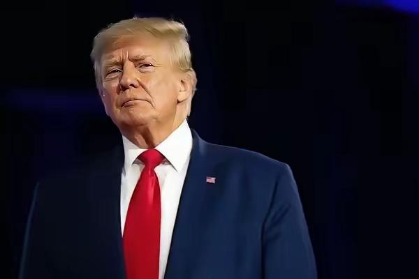 今天上午，北京方面释放明确信号。这回的意思很直白：不跟你吵架了，直接让你“断粮