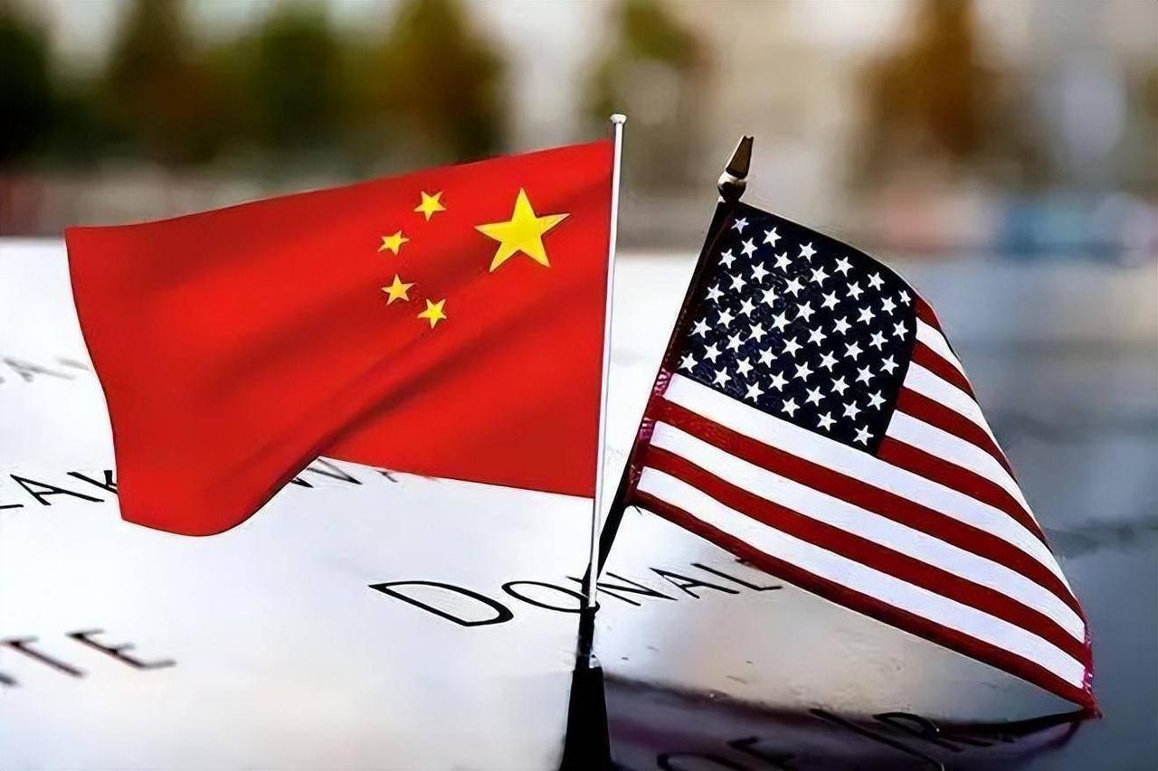 中美之间，已经没有回头路了。美国已经勒住中国经济的咽喉；而中国也正对着美国的高科