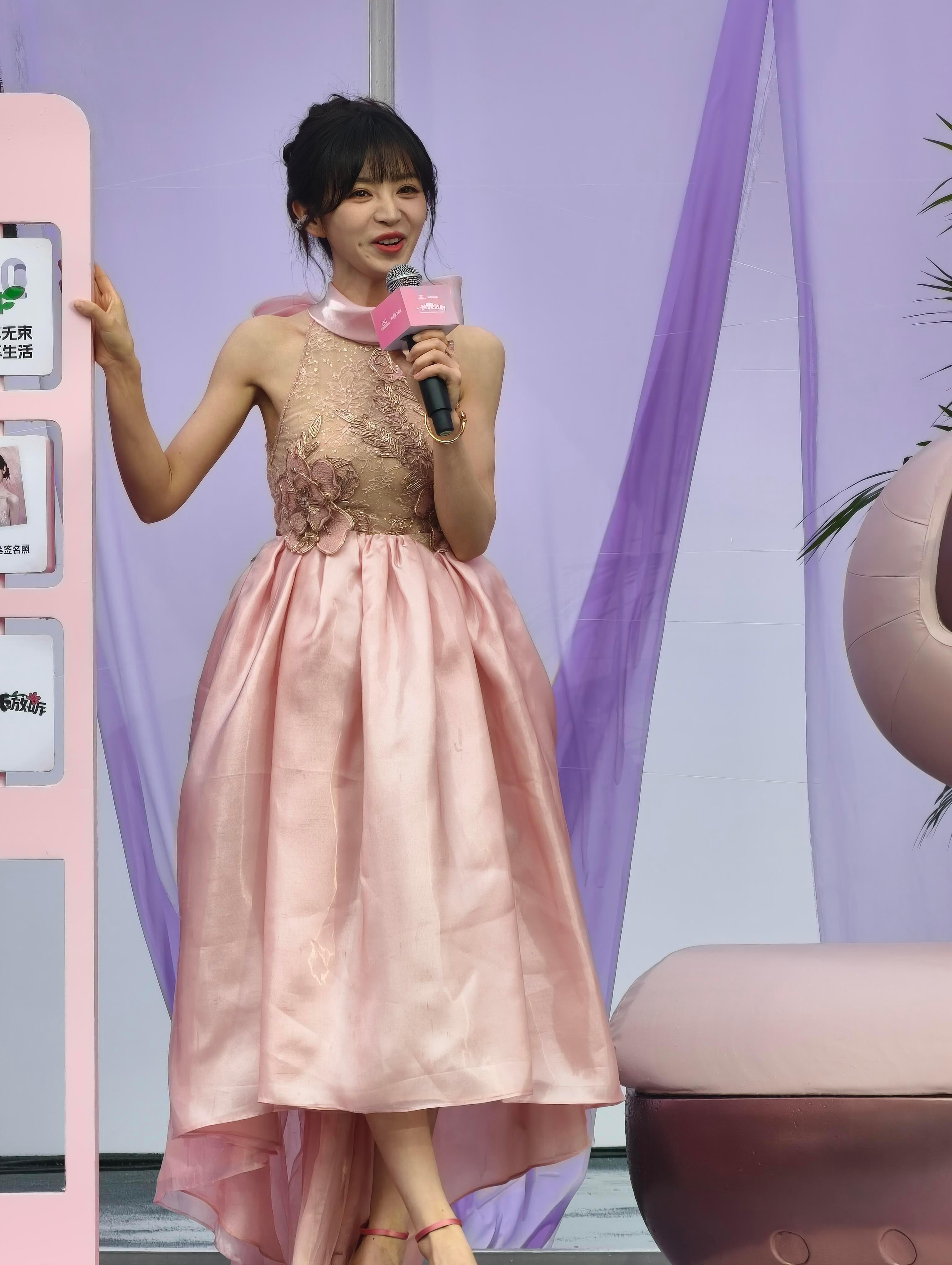 田曦薇x成都韶音活动生图​​​