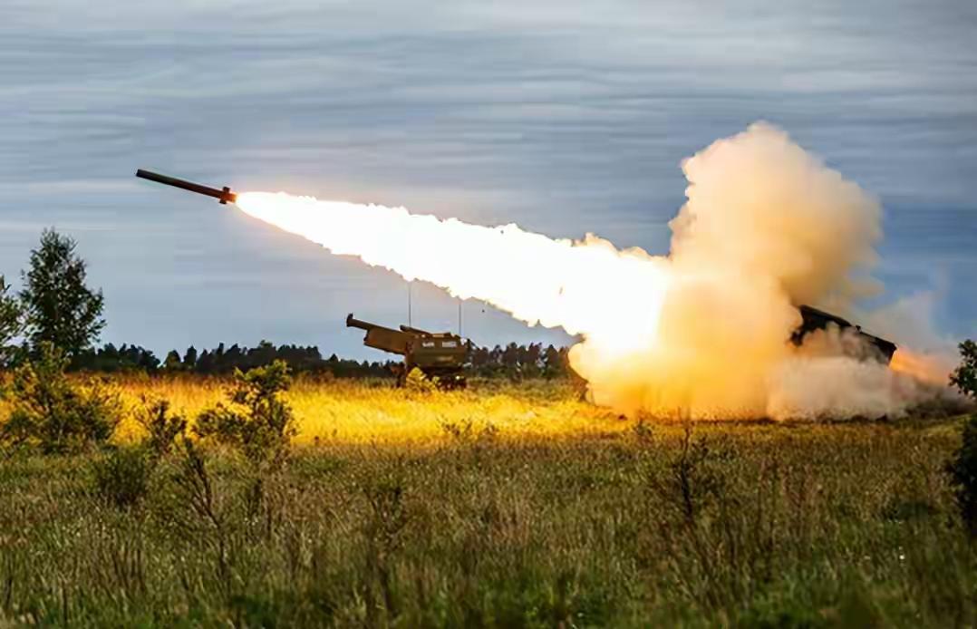 反击正式打响，中方30道禁令发往美国，合作被叫停，美方罕见抗议根据您的描述，近