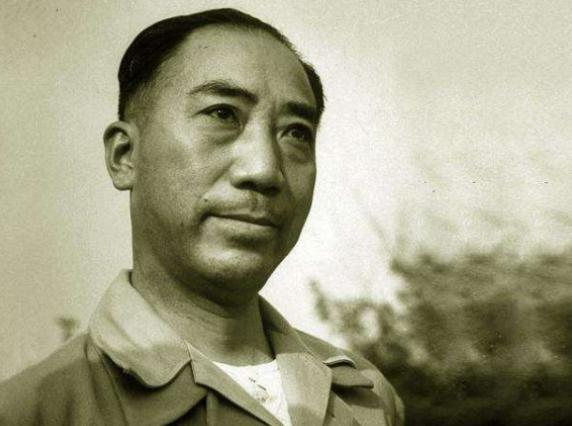 1945年10月5日，北平城，一场饭局正在进行。座上宾，全是汉奸。王克敏