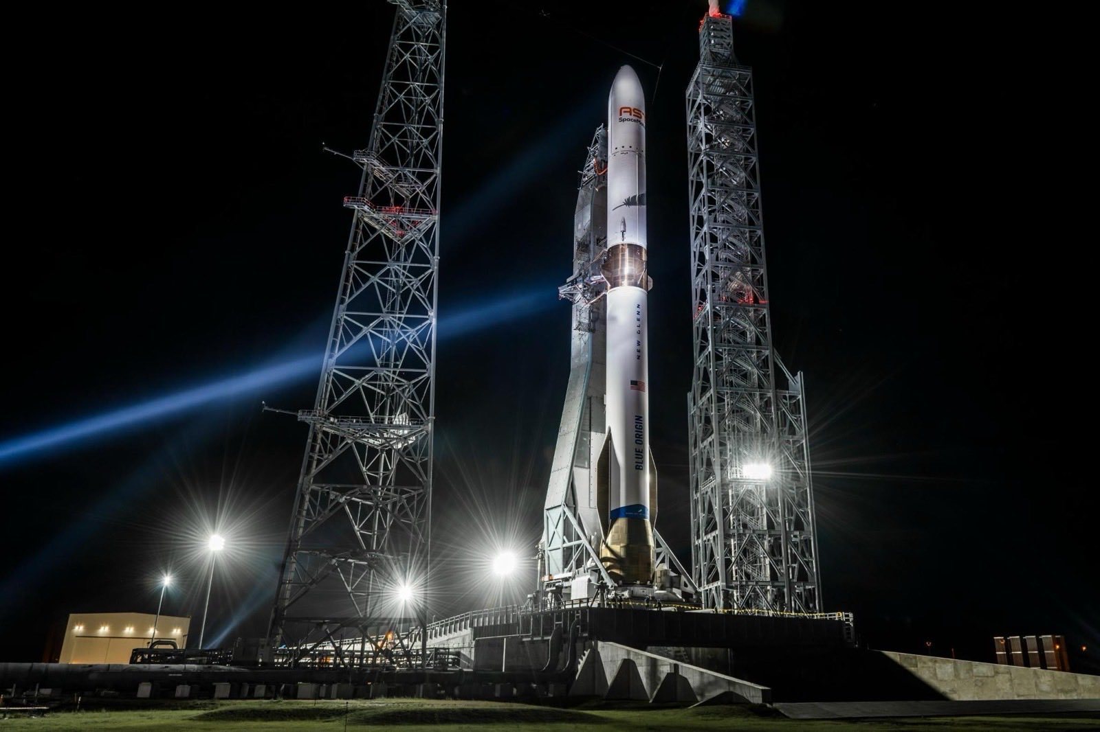 4月17日，蓝色起源宣布，其新一代重型运载火箭新格伦的第三次飞行任务（NG-3）