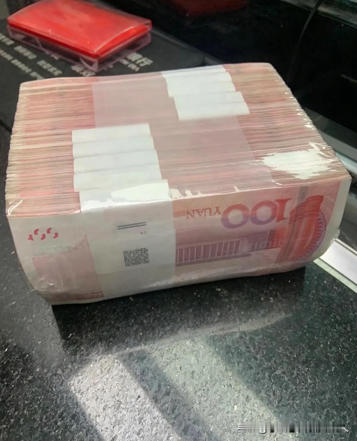 刚从银行出来，我真心想奉劝大家：如果手里有10万现金，千万不要轻易拿去创业，真的