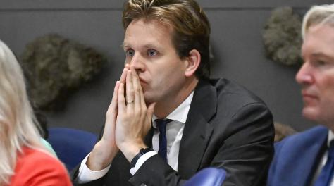 中方终于出手了，12月17日，中方正式发布最终裁定：从即日起，对原产于