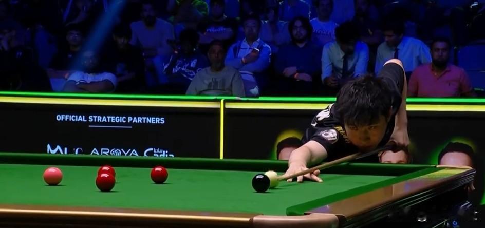 一雪前耻！赵心童逆转绝杀特鲁姆普。一场充满火药味的较劲，一场谁是斯诺克球坛当之