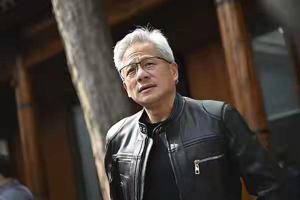 看到了吧，中国拒绝H20后H20就停产了。可见H20是英伟达为中国特制，不仅