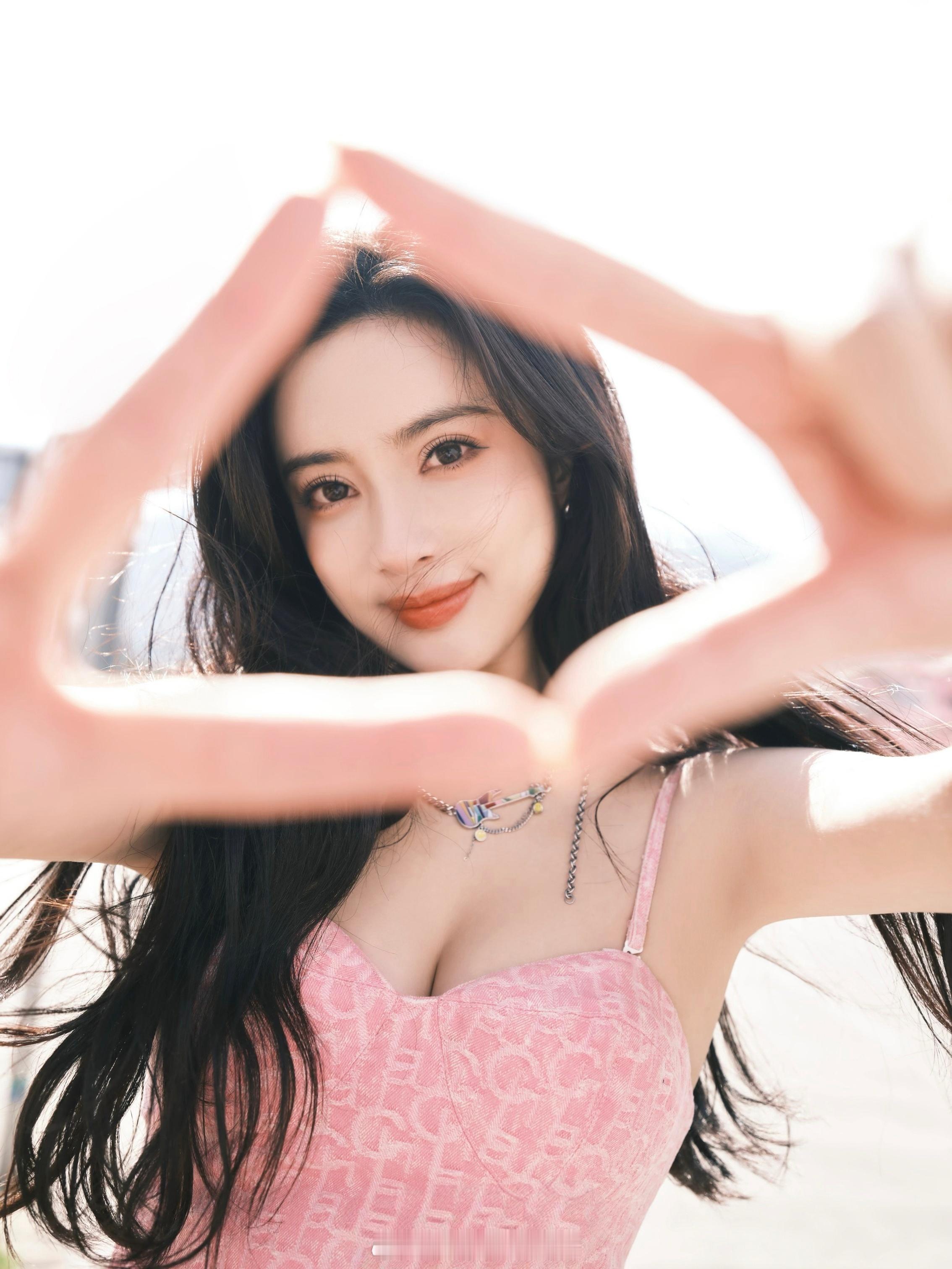 好美的孟《华山论剑之九阴真经》热播中，一起看孟子义梅超风孟子义出门把