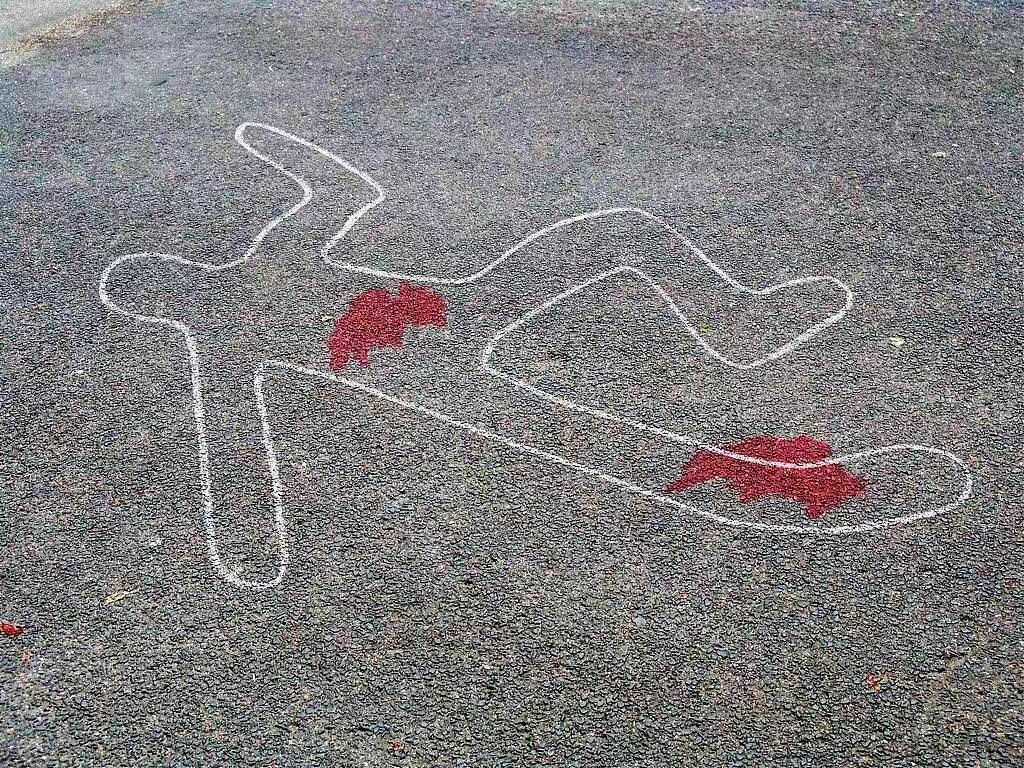 江苏快递员送错快递被杀后续：30岁小伙当场没了，更多细节曝光据说小伙那天手