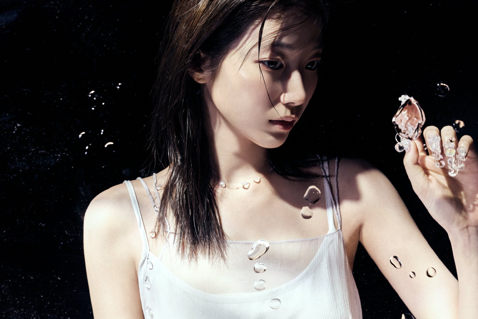 LESSERAFIM正规二辑『PUREFLOW』成员单人宣传写真