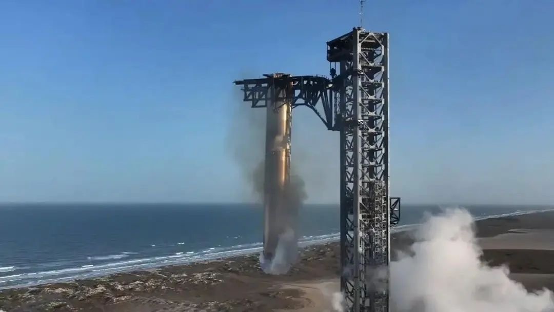 SpaceX星舰试飞SpaceX刚刚发布了一份关于今晚试飞的声明。根据该帖子，“