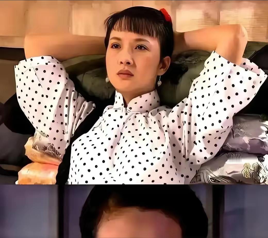 《大宅门》临开机三天，郭宝昌把谢兰的合同撕了，换成江珊演七奶奶。剧组已经定妆、布