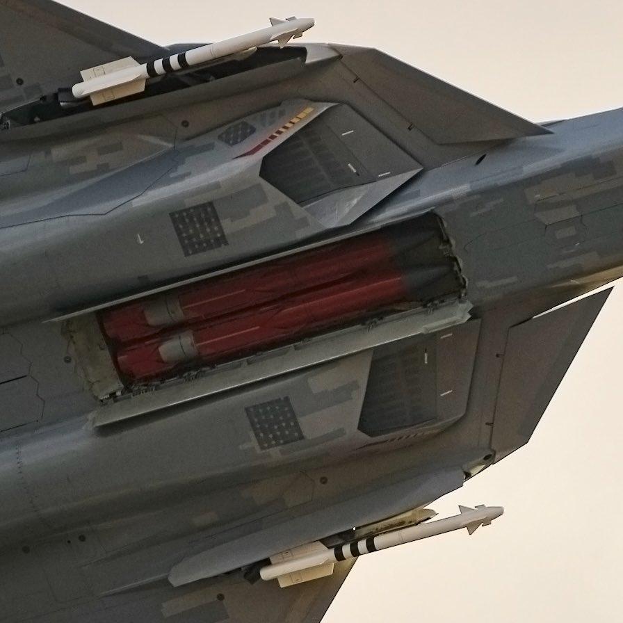 目前最直观、最清晰的苏57弹舱