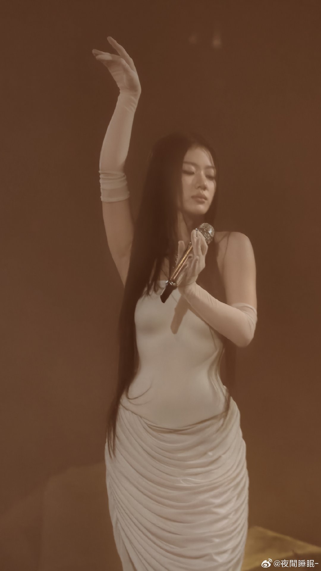 南京出图反复欣赏之原图未修有需自取#单依纯#​