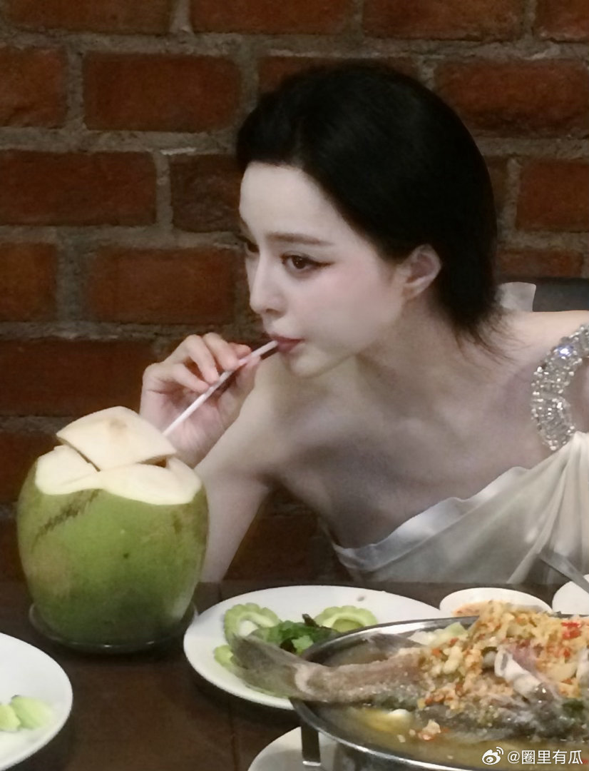 你敢信？这是最近的范冰冰