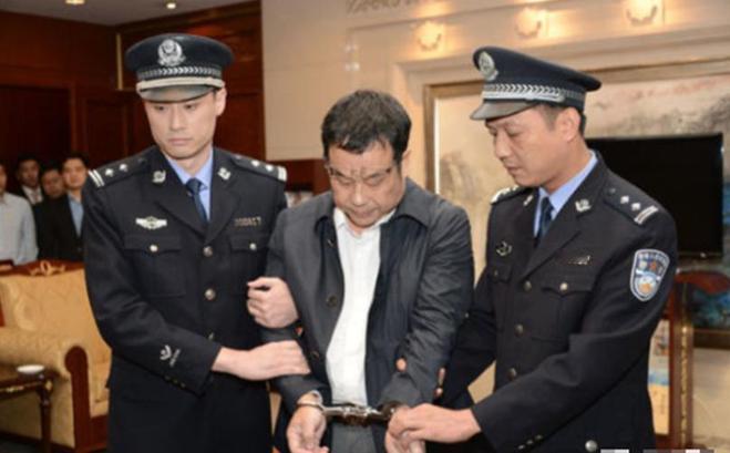 中国稀土机密遭泄，中国稀土还“希罕”吗。副总经理叛国被判重刑，网友怒了：内奸何时