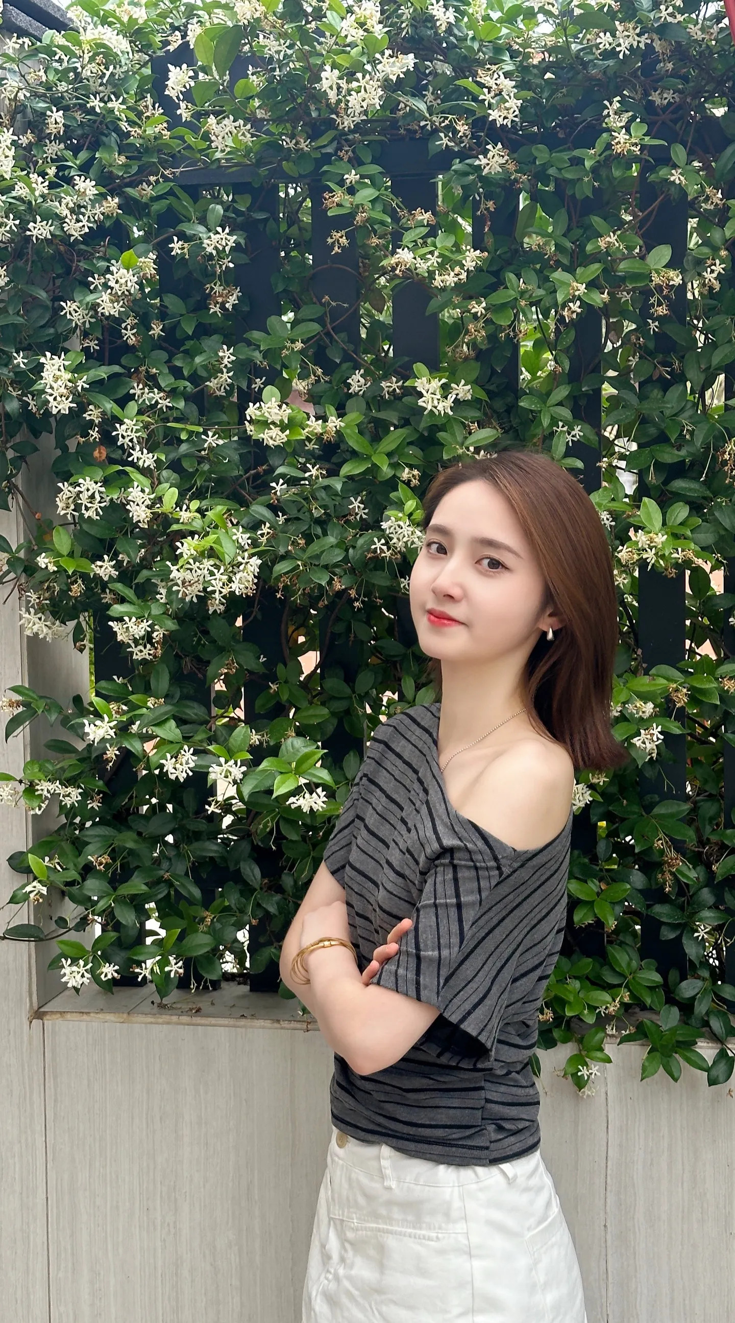 “万事尽心尽力有则锦上添花无则顺其自然”🤍
