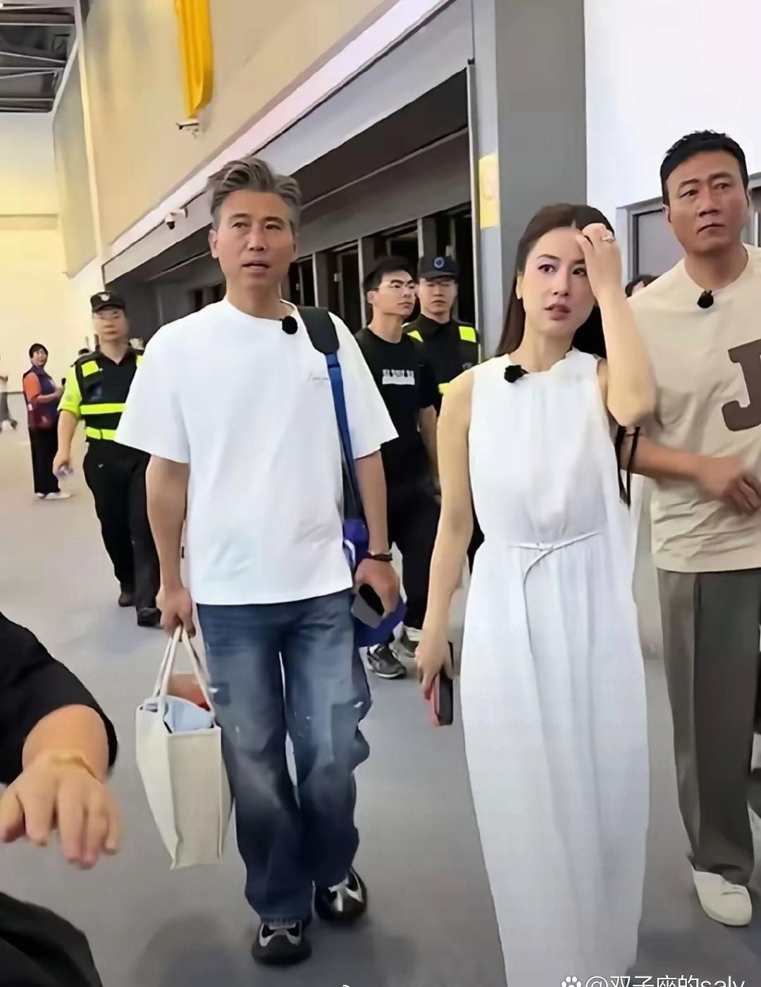 天呐，这是黄圣依，变化真大啊​​​