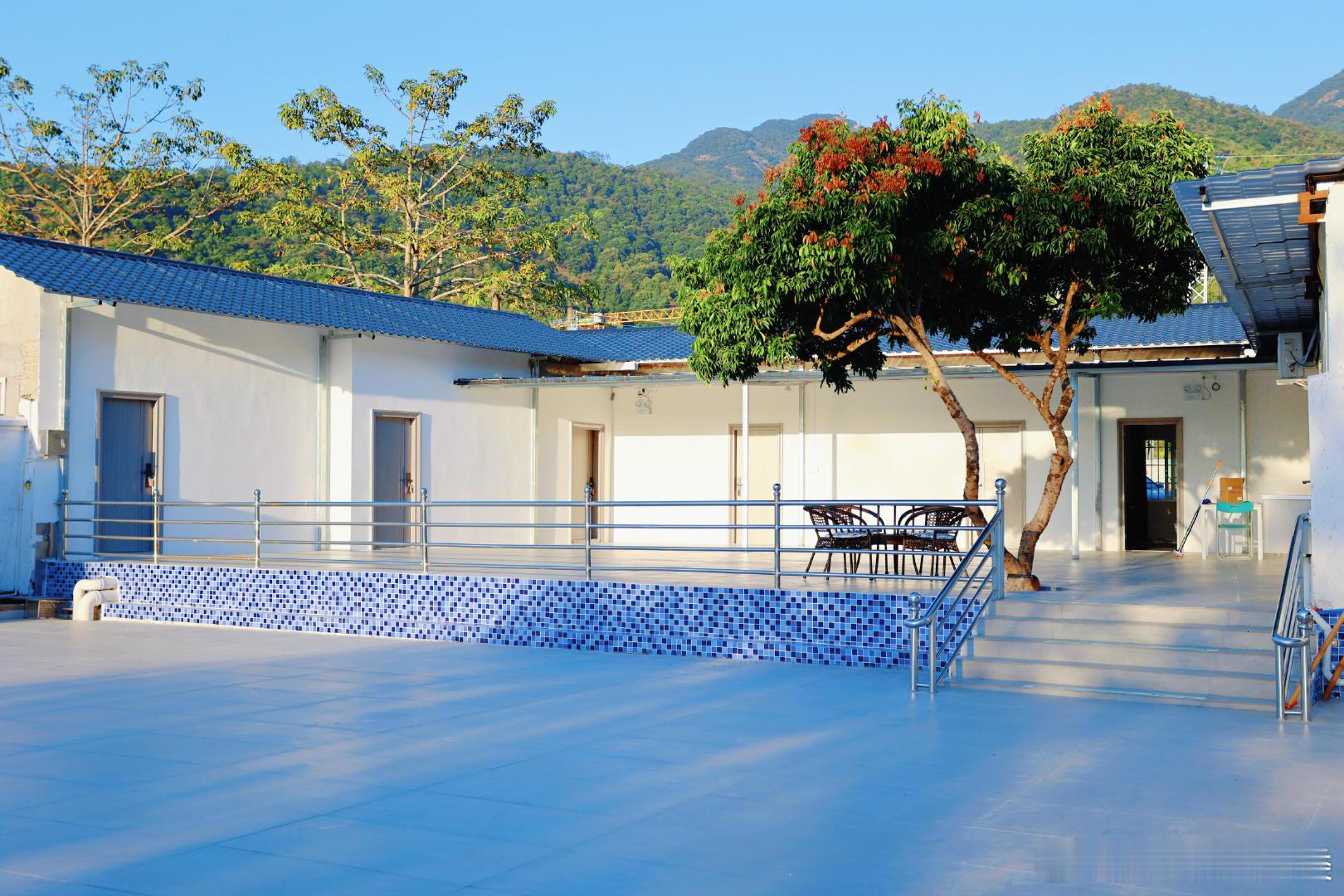 老丈人不听劝，把50万全花掉了。